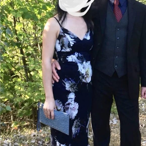 Floral Dynamite dress - stretch / stretchy - size XS - Picture 2 of 12